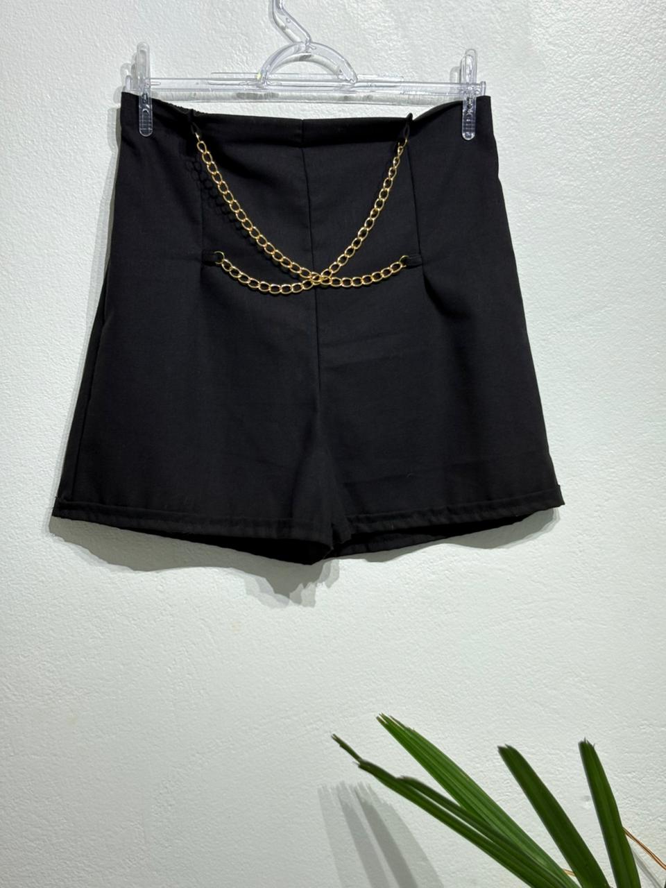 Short Luciana